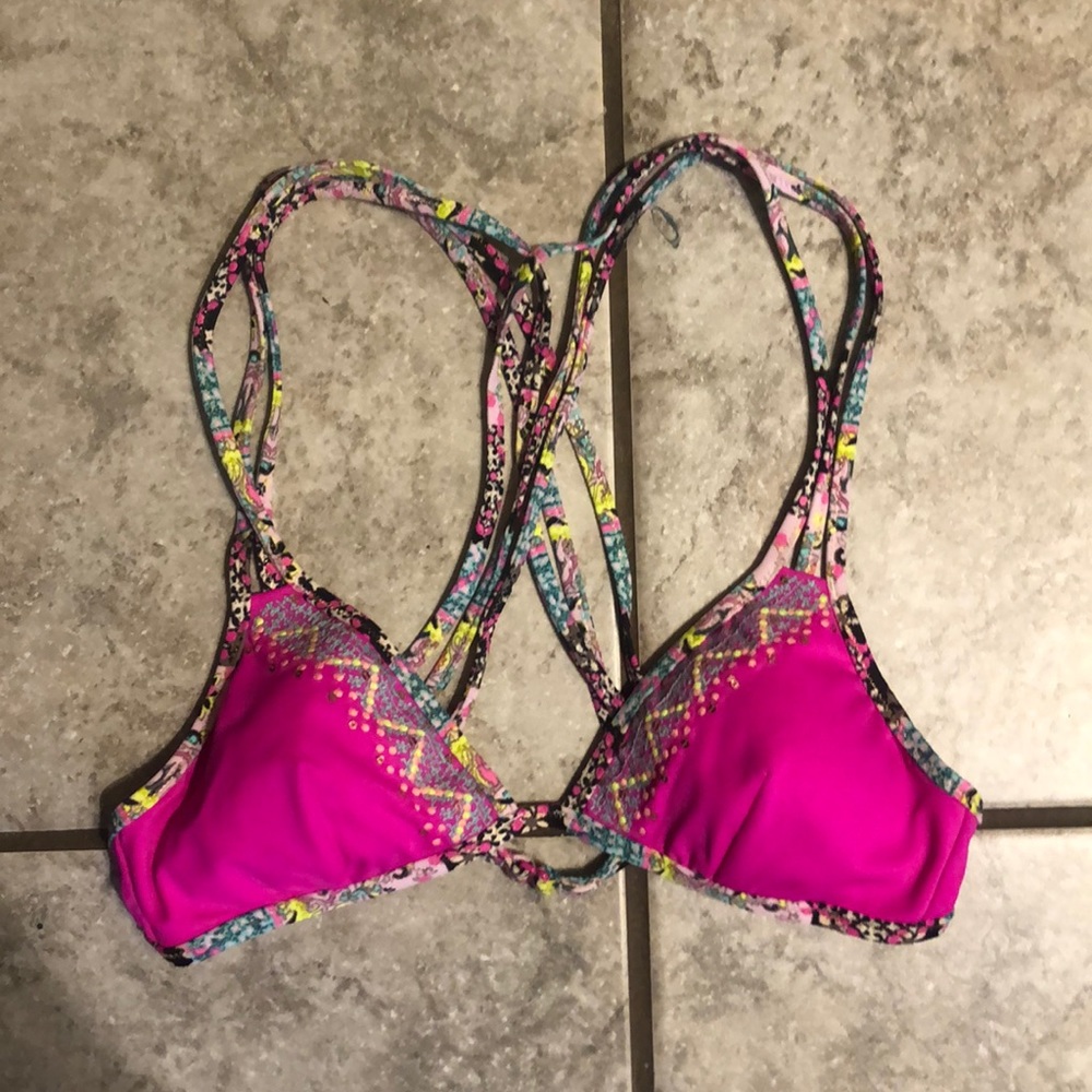 Victoria’s Secret bikini top